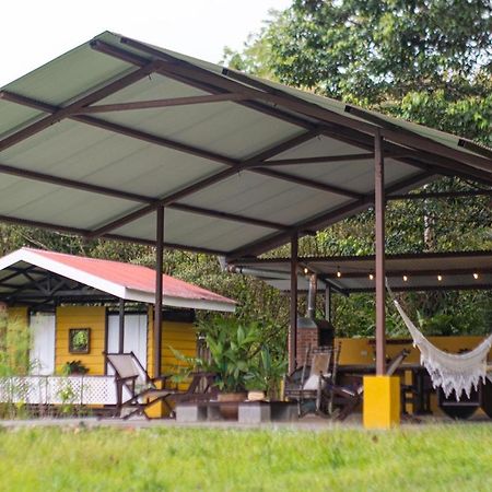 Popone Farm & Lodge Guápiles Exteriör bild